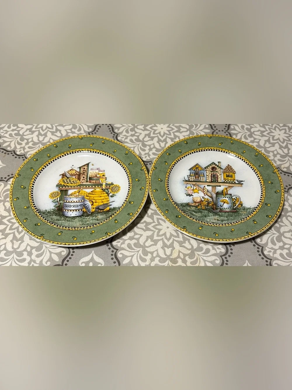 Sakura “Garden Vignette” - Birdseed and Birdhouse plates - 2 pieces